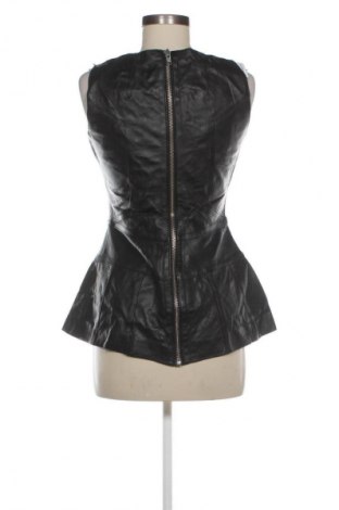 Γυναικείο τοπ Nikkie, Μέγεθος M, Χρώμα Μαύρο, Τιμή 13,99 €