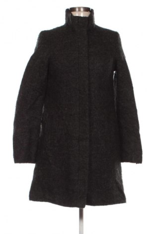 Damski płaszcz Monki, Rozmiar XS, Kolor Czarny, Cena 38,99 zł