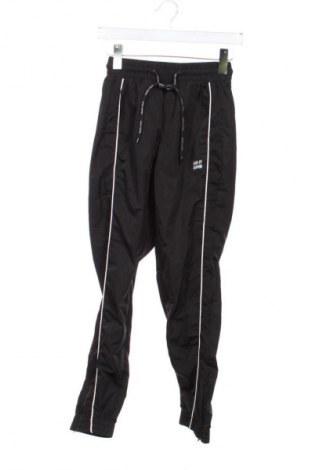 Γυναικείο αθλητικό παντελόνι Bershka, Μέγεθος XS, Χρώμα Μαύρο, Τιμή 7,99 €