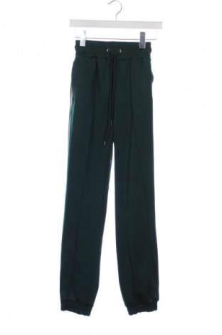 Női sport nadrág Bershka, Méret XXS, Szín Zöld, Ár 4 893 Ft