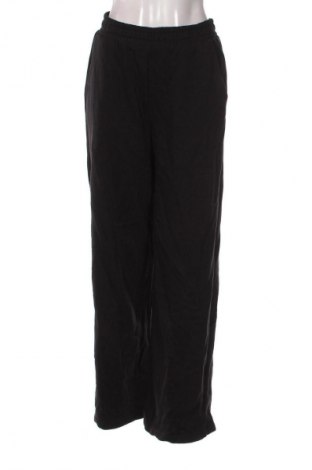 Damskie spodnie sportowe Sinsay, Rozmiar M, Kolor Czarny, Cena 17,99 zł