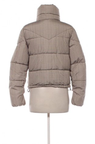 Dámska bunda  Bershka, Veľkosť XS, Farba Viacfarebná, Cena  24,95 €