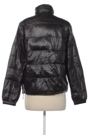 Дамско яке Levi's, Размер M, Цвят Черен, Цена 38,85 €