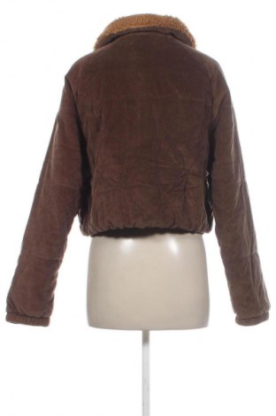 Női dzseki Nike, Méret M, Szín Barna, Ár 32 619 Ft