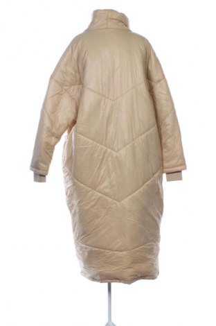 Γυναικείο μπουφάν Pretty Little Thing, Μέγεθος M, Χρώμα  Μπέζ, Τιμή 9,99 €