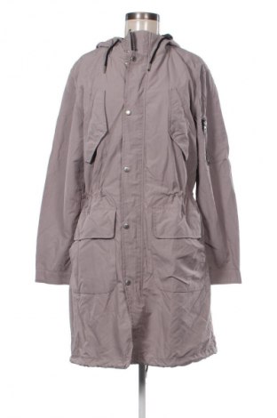 Дамско яке River Island, Размер S, Цвят Бежов, Цена 5,62 €