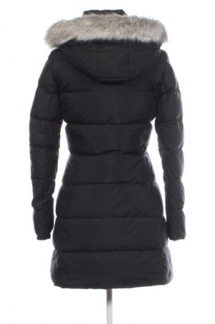 Dámska bunda  Tommy Hilfiger, Veľkosť XS, Farba Čierna, Cena  143,95 €