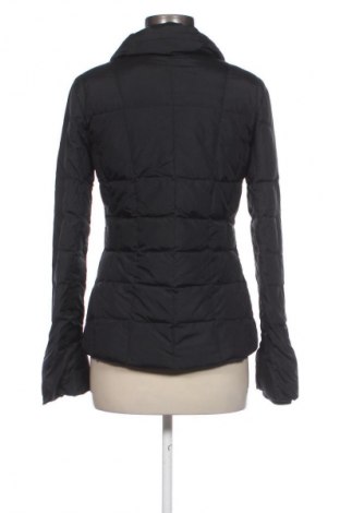 Dámská bunda  United Colors Of Benetton, Velikost S, Barva Černá, Cena  283,00 Kč