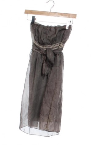 Gyerek ruha Unbranded, Méret 10-11y / 146-152 cm, Szín Szürke, Ár 2 249 Ft