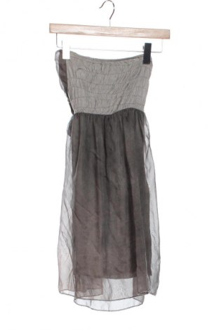 Gyerek ruha Unbranded, Méret 10-11y / 146-152 cm, Szín Szürke, Ár 2 249 Ft