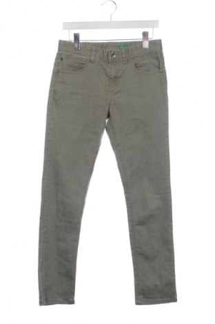 Gyerek farmernadrág United Colors Of Benetton, Méret 12-13y / 158-164 cm, Szín Zöld, Ár 2 329 Ft
