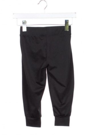 Gyerek sport nadrág Pocopiano, Méret 6-7y / 122-128 cm, Szín Fekete, Ár 1 119 Ft