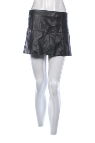 Kožená sukně  Mango, Velikost L, Barva Černá, Cena  189,00 Kč