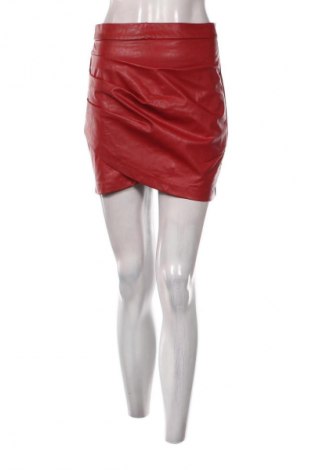 Skórzana spódnica Stradivarius, Rozmiar S, Kolor Czerwony, Cena 10,99 zł