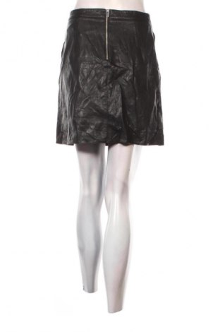 Kožená sukňa  Zara, Veľkosť S, Farba Čierna, Cena  2,95 €