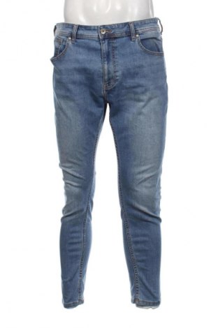 Ανδρικό τζίν Bershka, Μέγεθος XL, Χρώμα Μπλέ, Τιμή 11,99 €