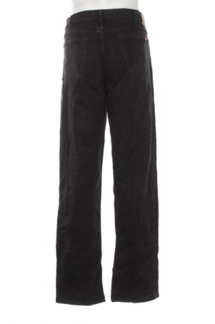 Férfi farmernadrág Mustang, Méret XL, Szín Fekete, Ár 7 229 Ft