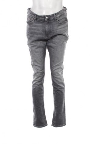 Férfi farmernadrág Tommy Jeans, Méret L, Szín Szürke, Ár 21 219 Ft