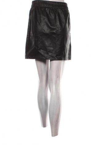 Sukně About You, Velikost S, Barva Černá, Cena  209,00 Kč