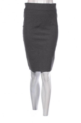 Spódnica Amisu, Rozmiar M, Kolor Szary, Cena 30,99 zł