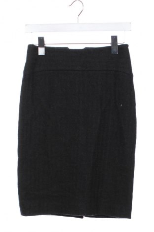 Spódnica Banana Republic, Rozmiar XS, Kolor Czarny, Cena 17,99 zł