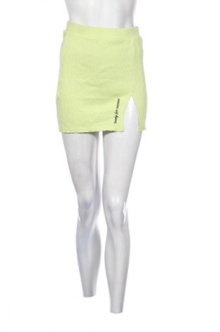 Sukně Bershka, Velikost M, Barva Žlutá, Cena  169,00 Kč