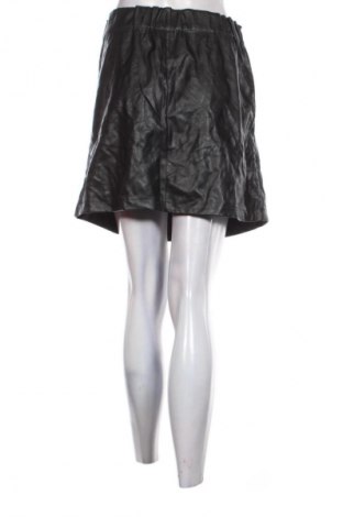 Пола Casual Ladies, Размер XL, Цвят Черен, Цена 2,04 €