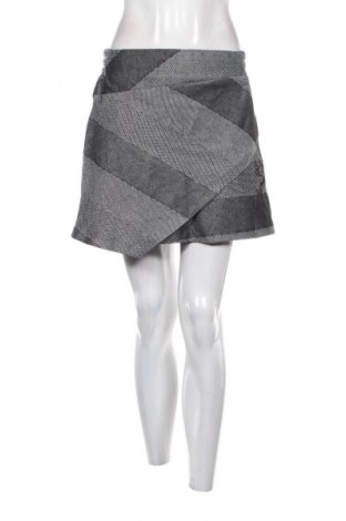 Sukňa Desigual, Veľkosť XL, Farba Viacfarebná, Cena  8,95 €