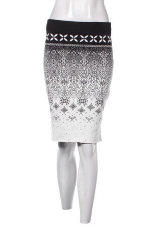 Szoknya Dika, Méret M, Szín Sokszínű, Ár 4 177 Ft