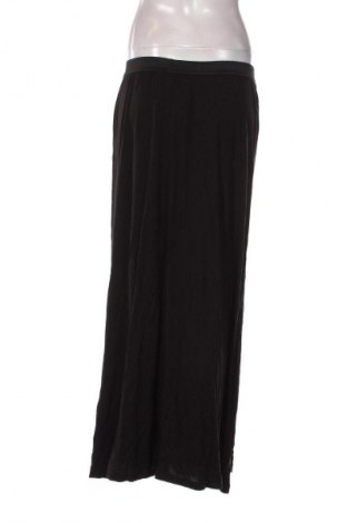 Spódnica Esmara, Rozmiar L, Kolor Czarny, Cena 21,99 zł
