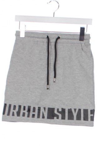 Пола Fb Sister, Размер XS, Цвят Многоцветен, Цена 4,09 €