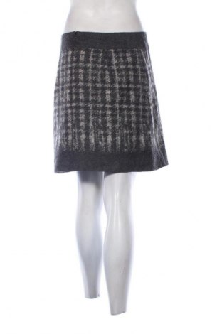 Sukně G.W., Velikost M, Barva Vícebarevné, Cena  259,00 Kč