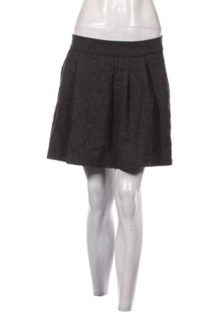 Spódnica Gap, Rozmiar M, Kolor Szary, Cena 10,99 zł