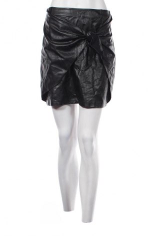 Szoknya Guess, Méret S, Szín Fekete, Ár 14 789 Ft