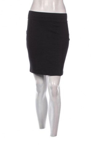 Sukně H&M, Velikost S, Barva Černá, Cena  399,00 Kč