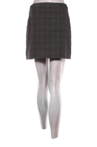 Пола Mango, Размер S, Цвят Многоцветен, Цена 5,62 €