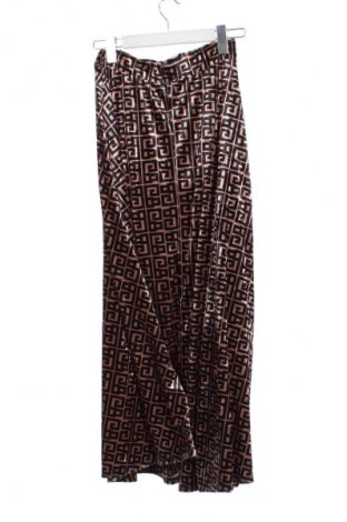 Пола New Style, Размер XS, Цвят Многоцветен, Цена 6,13 €