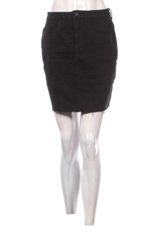 Пола Noisy May, Размер M, Цвят Черен, Цена 5,11 €