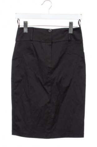 Пола Noix, Размер S, Цвят Черен, Цена 6,13 €