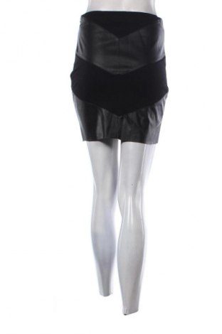 Sukňa ONLY, Veľkosť S, Farba Čierna, Cena  3,95 €