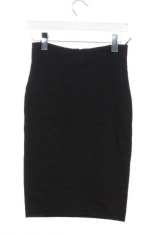 Spódnica Pinko, Rozmiar XS, Kolor Czarny, Cena 28,99 zł