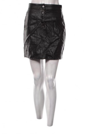 Sukně Reserved, Velikost S, Barva Černá, Cena  109,00 Kč