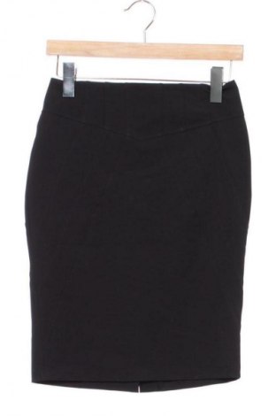Sukně Rinascimento, Velikost XS, Barva Černá, Cena  229,00 Kč