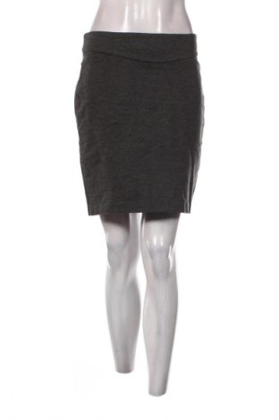 Szoknya Rinascimento, Méret M, Szín Szürke, Ár 1 289 Ft