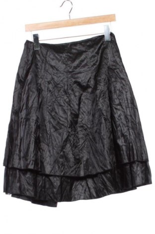 Sukně Sisley, Velikost S, Barva Černá, Cena  229,00 Kč