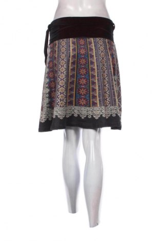 Sukně Smash, Velikost S, Barva Vícebarevné, Cena  241,00 Kč