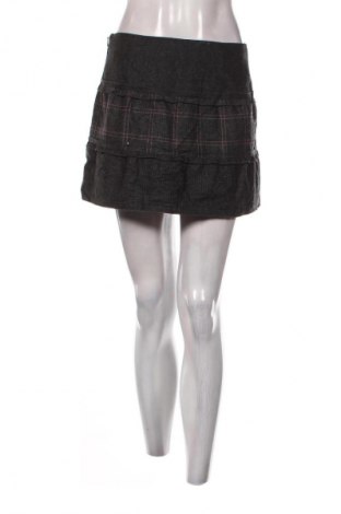 Sukně United Colors Of Benetton, Velikost M, Barva Vícebarevné, Cena  69,00 Kč