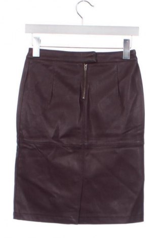 Spódnica VILA, Rozmiar XS, Kolor Czerwony, Cena 117,89 zł