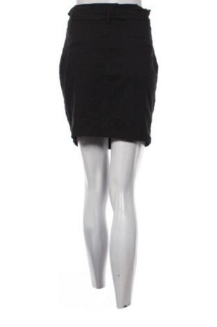 Spódnica Vero Moda, Rozmiar S, Kolor Czarny, Cena 13,99 zł