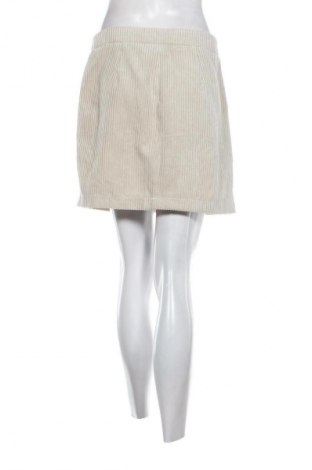 Пола Vero Moda, Размер M, Цвят Бежов, Цена 2,04 €